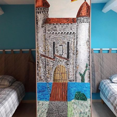 Gite Les Chevaliers Fous سانت-مينهول المظهر الخارجي الصورة